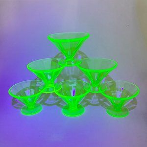 Vtg Federal Dessert Sherbet Glasses Green Uranium Depression Era Lot of 6 Glows